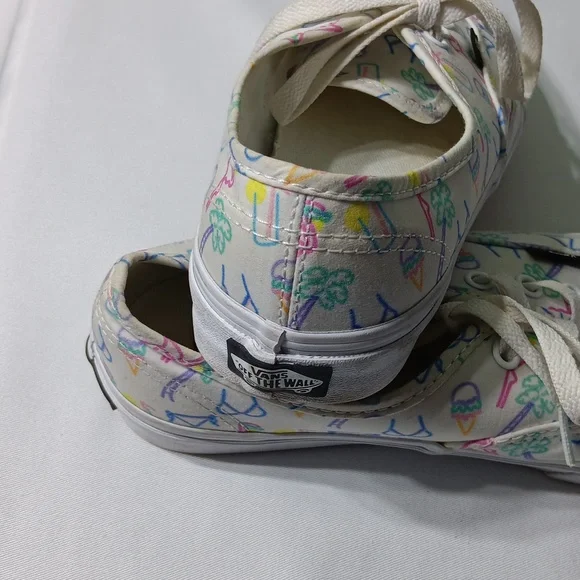 VANS Unisex Beach Themed Pattern Sneakers-  W 7  , M 5.5 - Picture 4 of 7